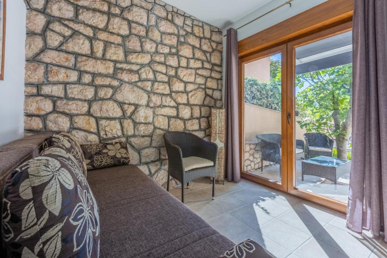 Apartmani Anita Драмаль Екстер'єр фото